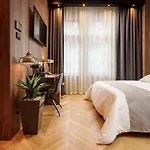 Schuster Boarding House ホテル 3*