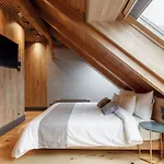Schuster Boarding House ホテル ブラショフ