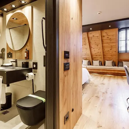 Schuster Boarding House