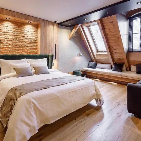 Hotel Schuster Boarding House Braşov