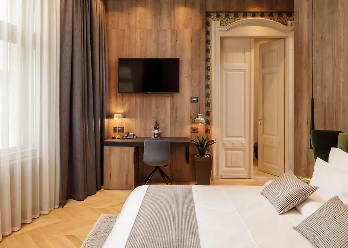 Hotel Schuster Boarding House