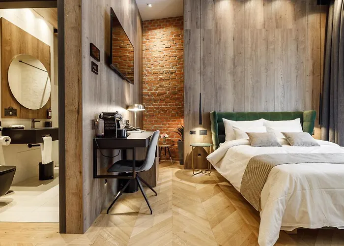 Schuster Boarding House